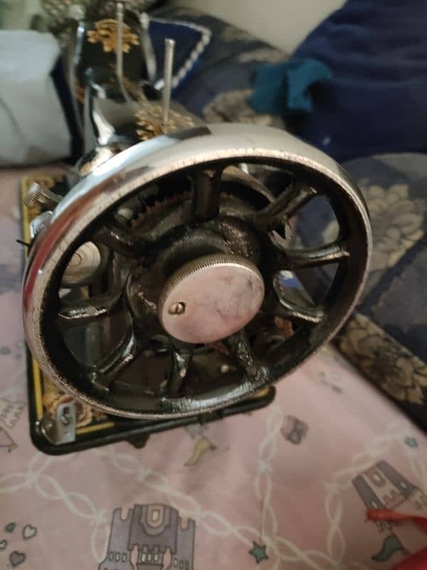 salika sewing machine condition 10/ 10 1