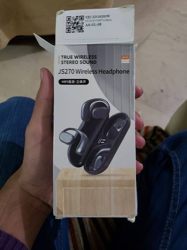 JS270 WIRELESS HEADPHONE 0