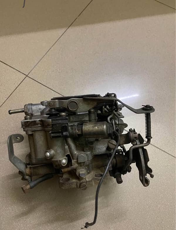 Toyota Corolla 86 Geniune Carburettor 1