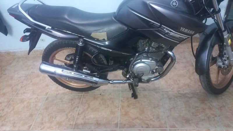 Yamaha YBr 125 4