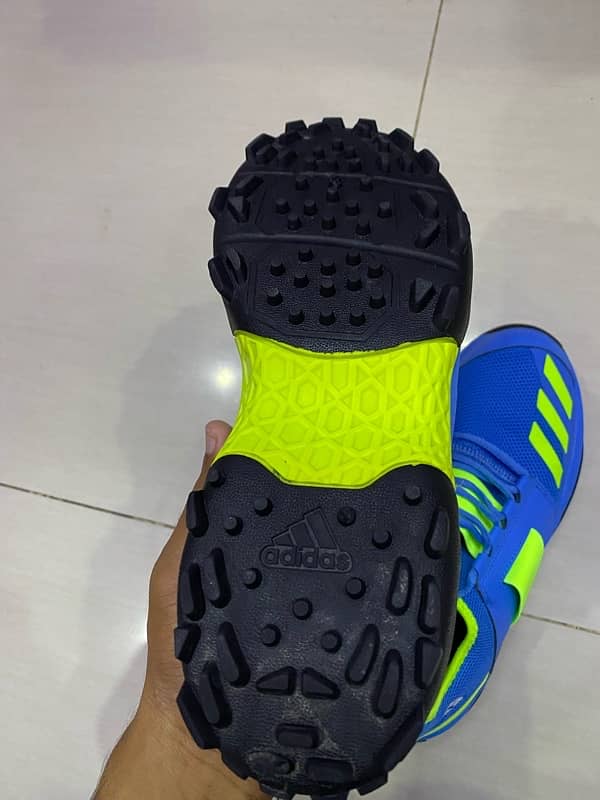 Adidas Cricup 2023 1