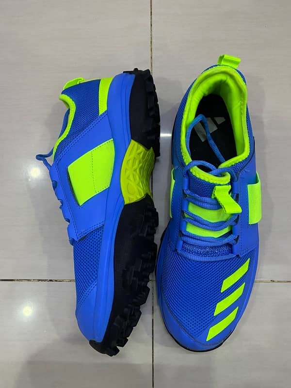 Adidas Cricup 2023 3