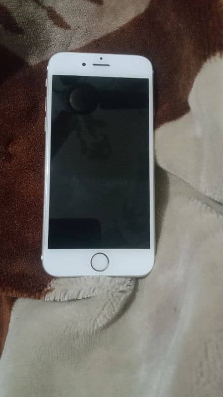 selling iphone 6s pure and genuine condition 1