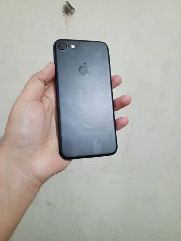 Iphone 7 32gb. panel original. finger off just / Health 100% non pta 1