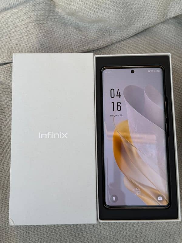 Infinix zero 30 10