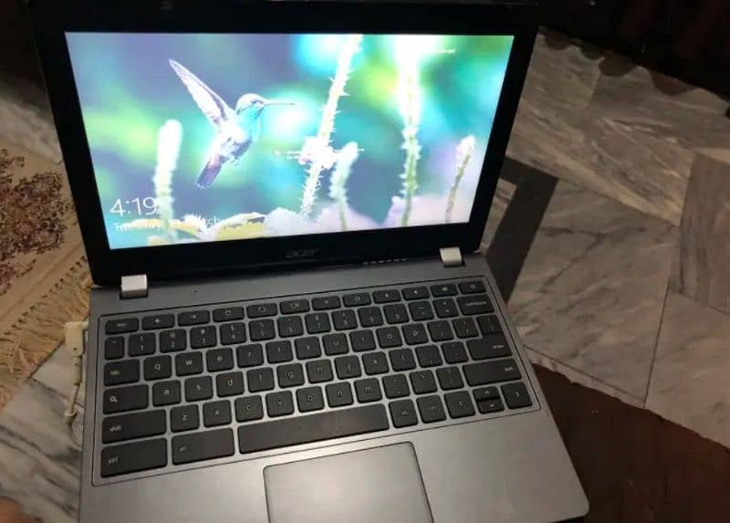 acer laptop for sale 16GB storage 4GB ram model 500c 2