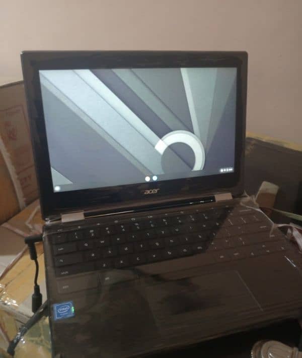 acer laptop for sale 16GB storage 4GB ram model 500c 4