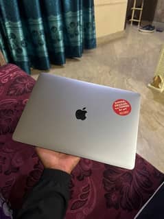 MacBook Pro M1