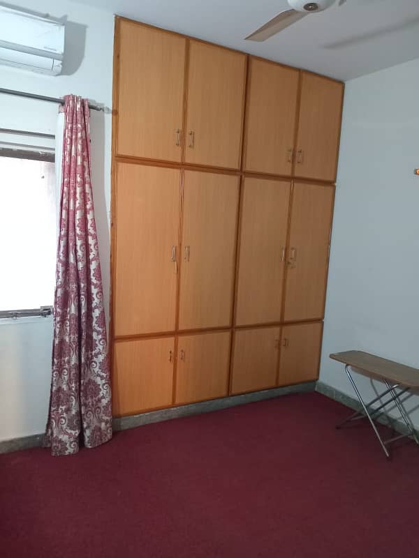 G-11/4 FGEHA E-Type First Floor Flat For Rent 1