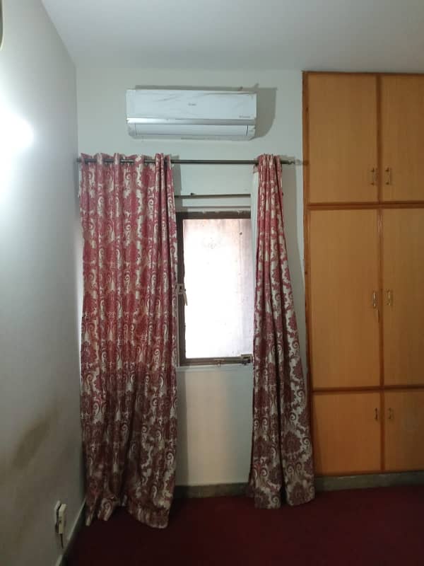 G-11/4 FGEHA E-Type First Floor Flat For Rent 4