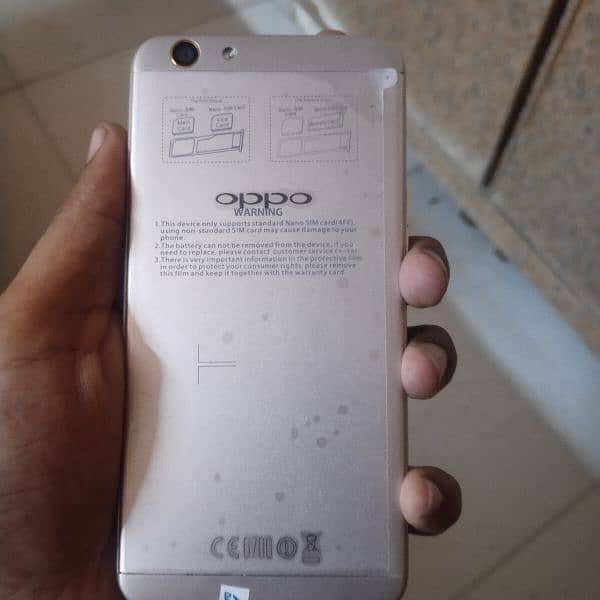 oppo F1s 4/64 1