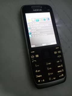 Nokia E52