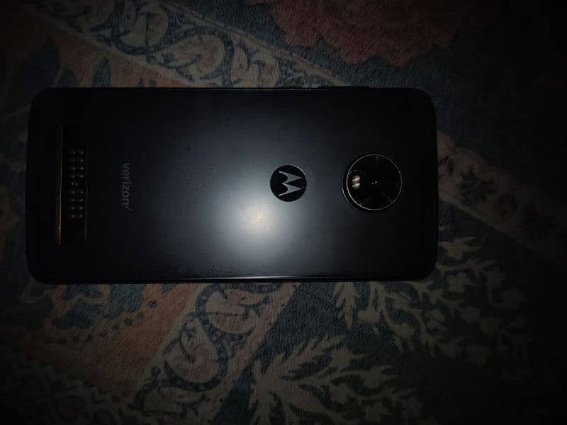 Moto z4  official PTA approved 128 GB 03072837567 1