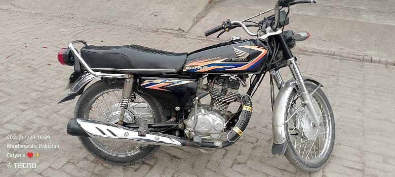 Honda 125 Black 19 Model 10 10 0