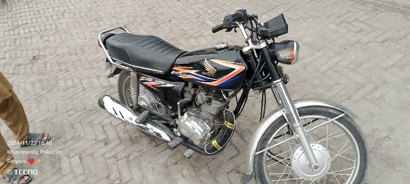 Honda 125 Black 19 Model 10 10 6