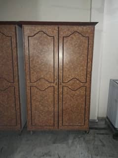 Almari in Good Condition | cupboard | wardrobe