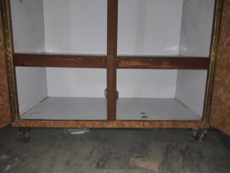 Almari in Good Condition | cupboard | wardrobe 6