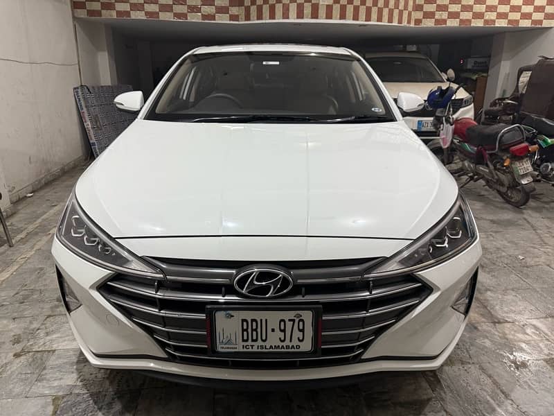 Hyundai Elantra 2023 2