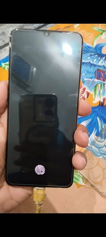 Oppo F17 8-128gb mint condition 0