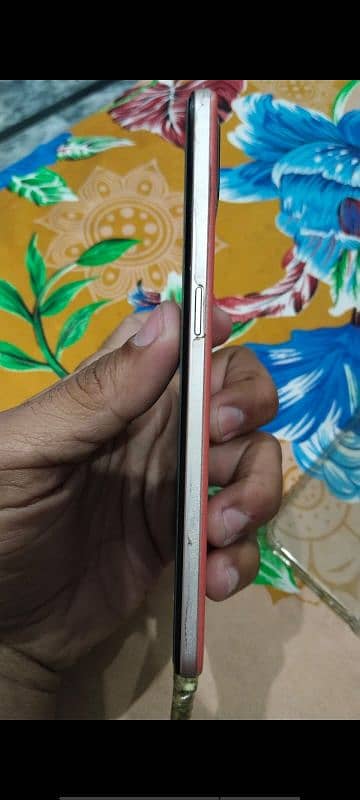 Oppo F17 8-128gb mint condition 2