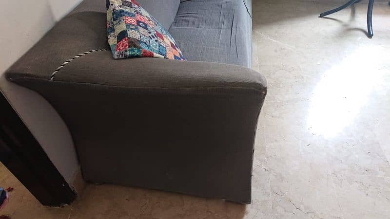 5 seater sofa set good condition 5