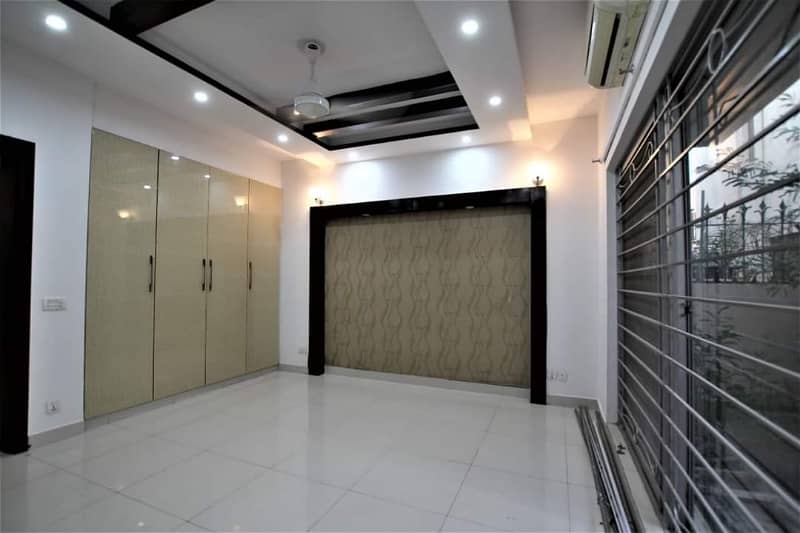 10 Marla Upper Portion For Rent 2