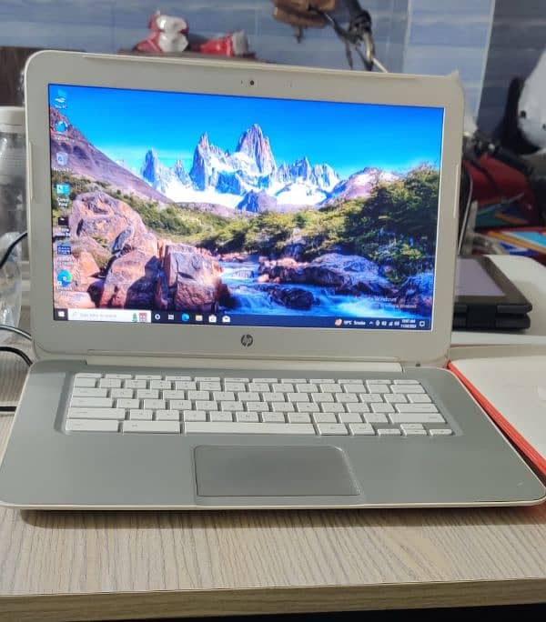 Hp 4gb 128gb chromebook 14 smb windows 10 0