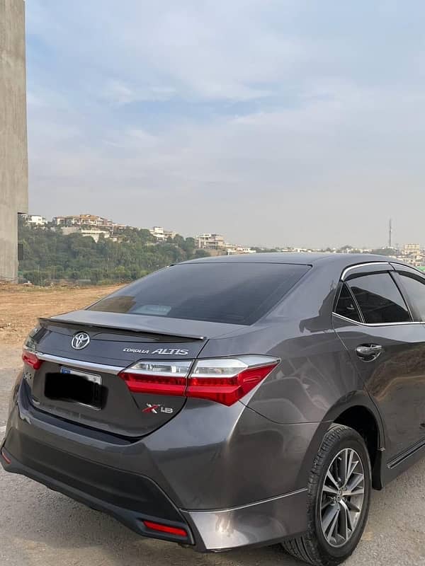 Toyota Altis Grande 2019 7