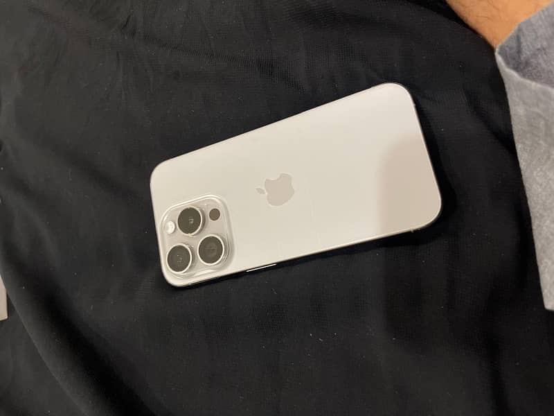 iPhone 15 pro 256gb non pta 6