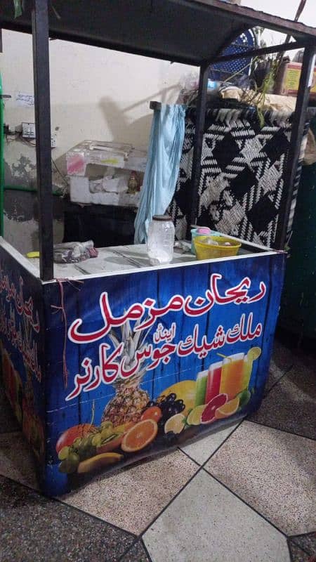 Juice counter ha bohat kam used ha new ha 2