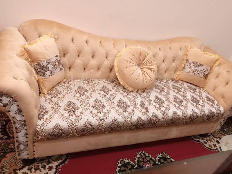 Luxury 7 seater sofa set 4