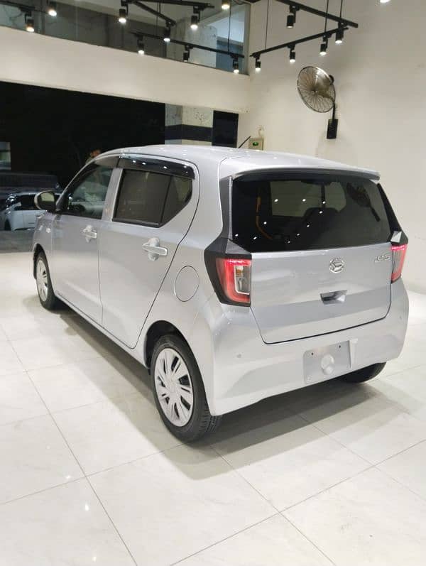 Daihatsu Mira 2021 13