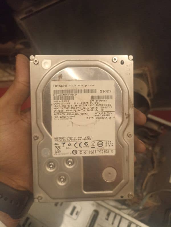 3tb hard disk Hitachi 1