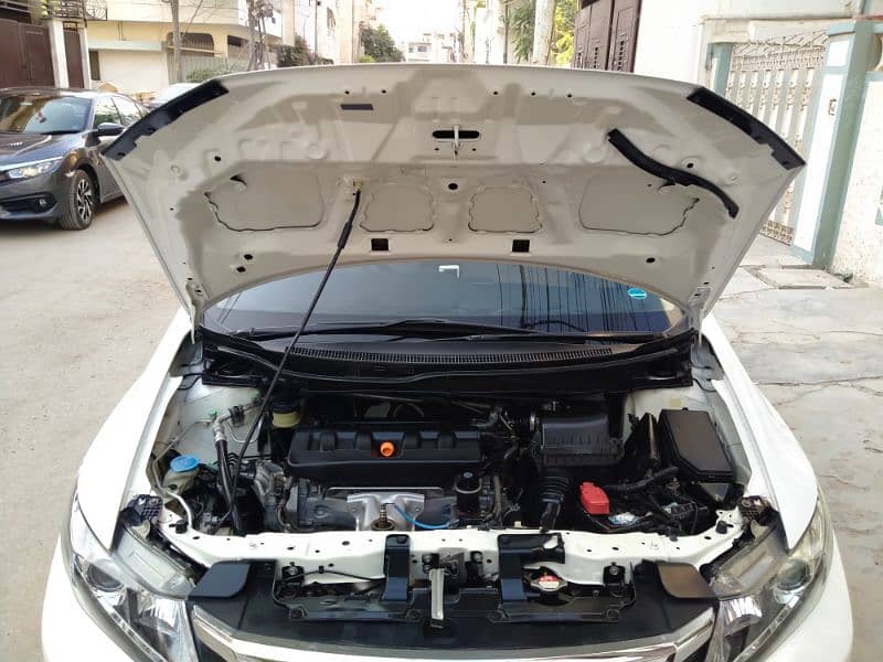 Honda Civic VTi Oriel Prosmatec model 2015 8