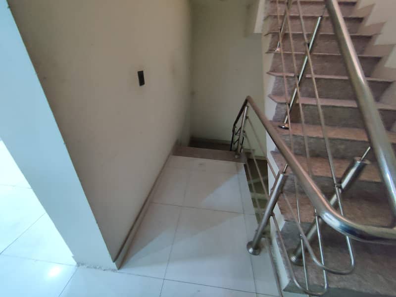 4 Marla Semi Furnished 4th Floor With Lift For Rent In DHA Phase 6,Block MB,Pakistan,Punjab,Lahore 7