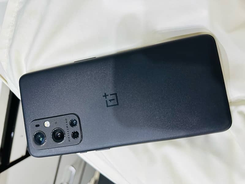 Oneplus 9Pro 12/256 Physical Dual Sim Approved 10/10 waterpack All ok 4