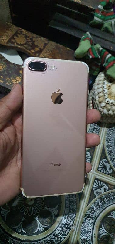 iphone 7plus 128gb PTA approved. 8