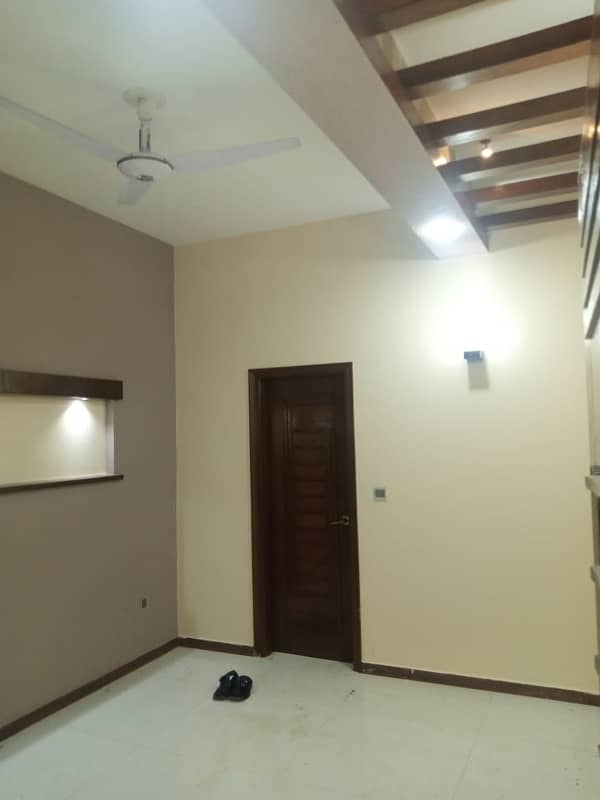 100 yards house for rent Dha phase 7 extension ayubi lanes 1+3 planing 6