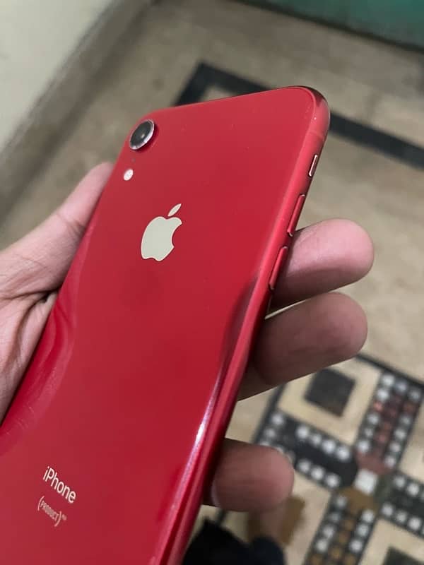 iPhone XR 03258060360 2