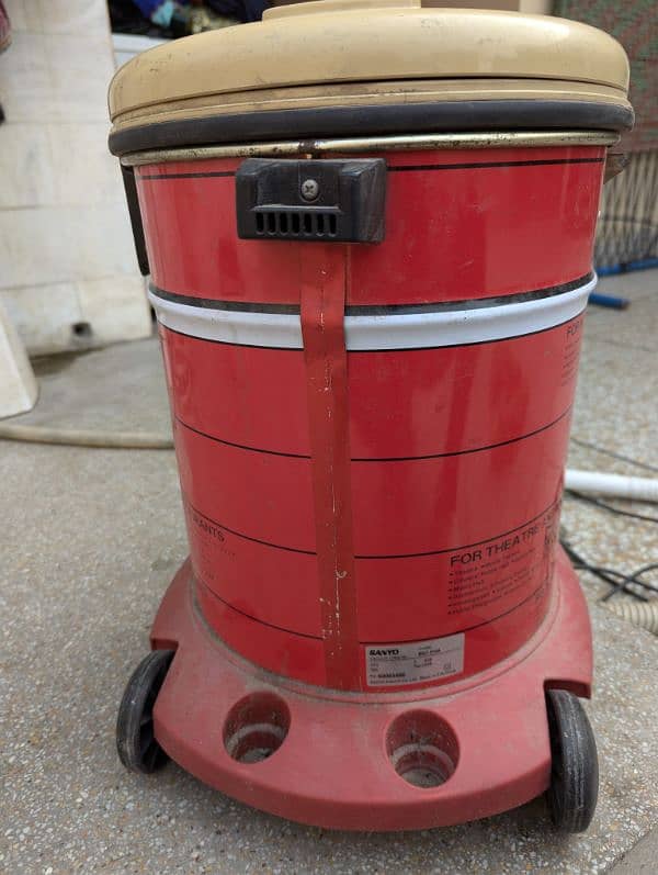 vacuum cleaner sanyo 4