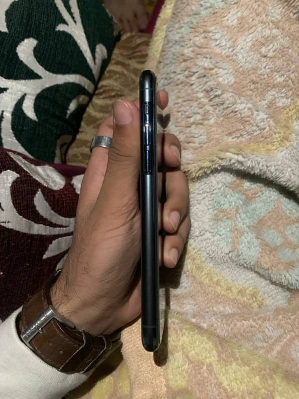 iPhone 11 Pro Non PTA (64Gb) 4