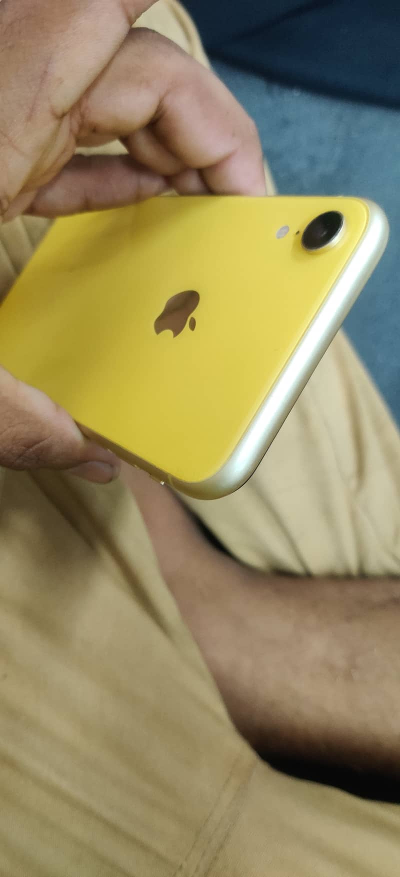 iPhone XR 5