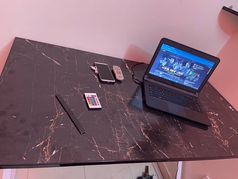 Gaming Computer Table forsale 1