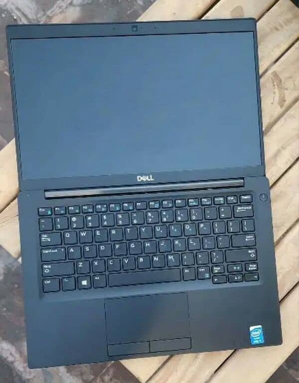 Dell latitude 7390 8th gen 16gb ram 1