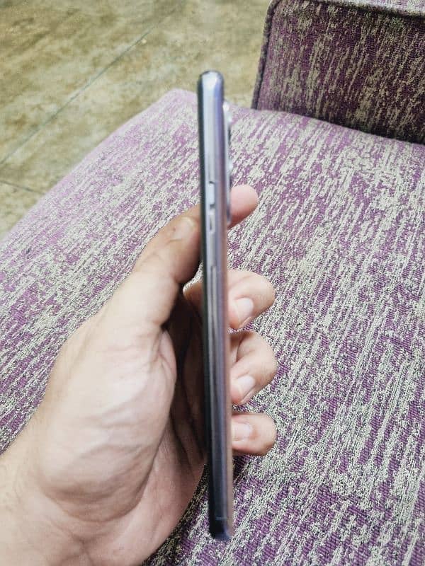 i am selling my one plus 9 1