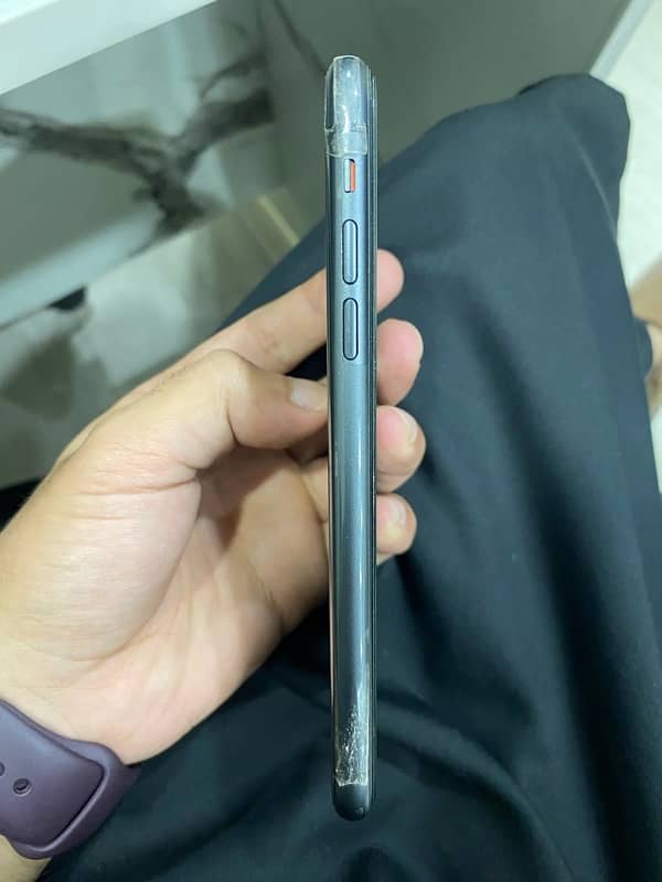 iphone 11 JV 64 gb 6