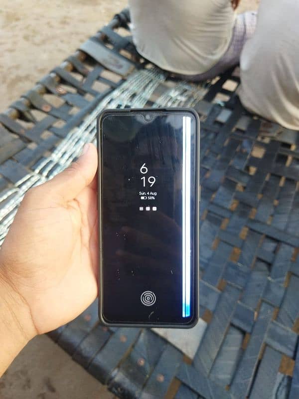 oppo Reno 3 8 128 gb Panel Mai line aur nechy sy blue hai 0