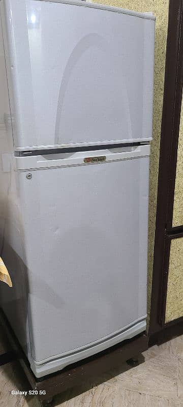 Dawlance fridge 0