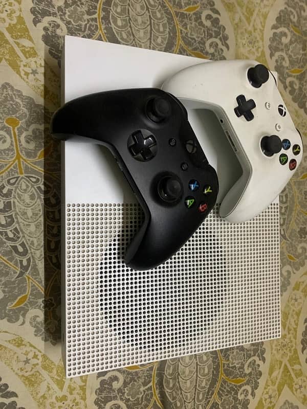 xbox one s 1tb 0