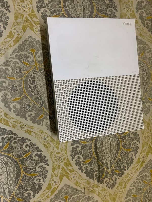 xbox one s 1tb 1